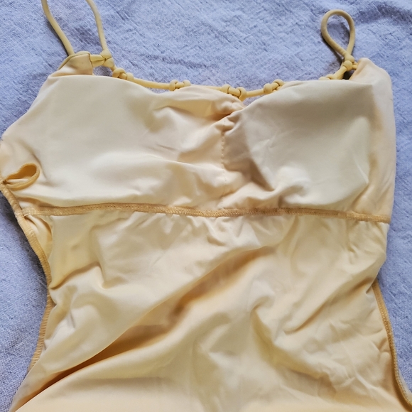 Sperry One-piece Swimsuit- Yellow S/P - Picture 6 of 8